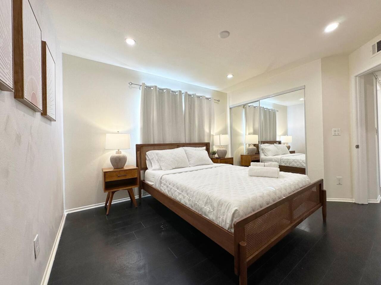 Сasa de vacaciones Bohemian Dream- 2br, Retreat Near Hollywood -br6 *